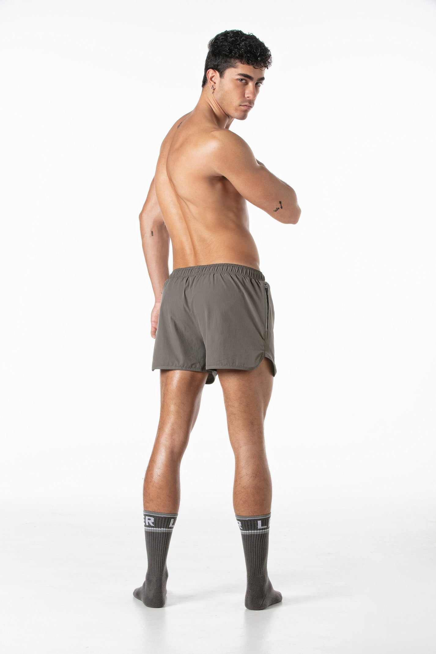 Sports Gym Shorts Taupe-4