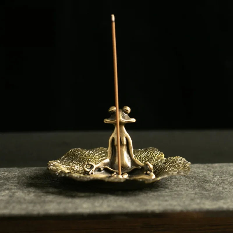 Zen Frog Incense Burner | Zinc Alloy Lotus Base Set