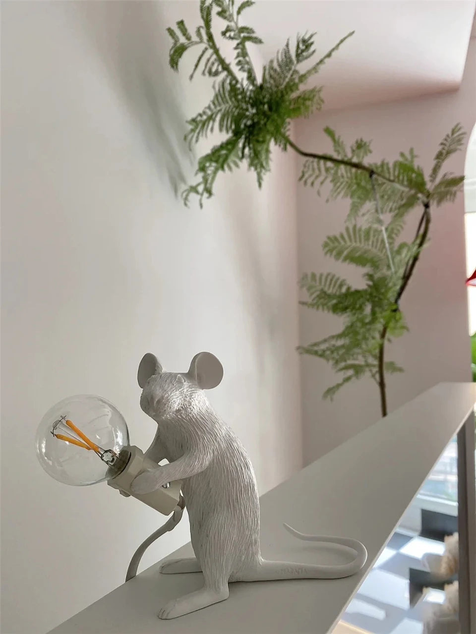 Modern Resin Animal LED Table Lamp - Mouse Cat Squirrel Design Night Light Desk Lighting Fixture for Home Decor