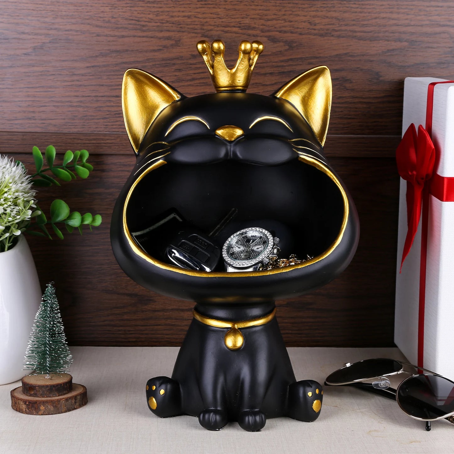 Lucky Cat Storage Statue | Resin Desktop Organiser & Home Décor Ornament