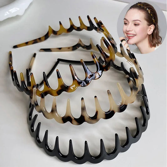 Wavy non-slip sports headband with thick comb teeth, black and honey-brown colors