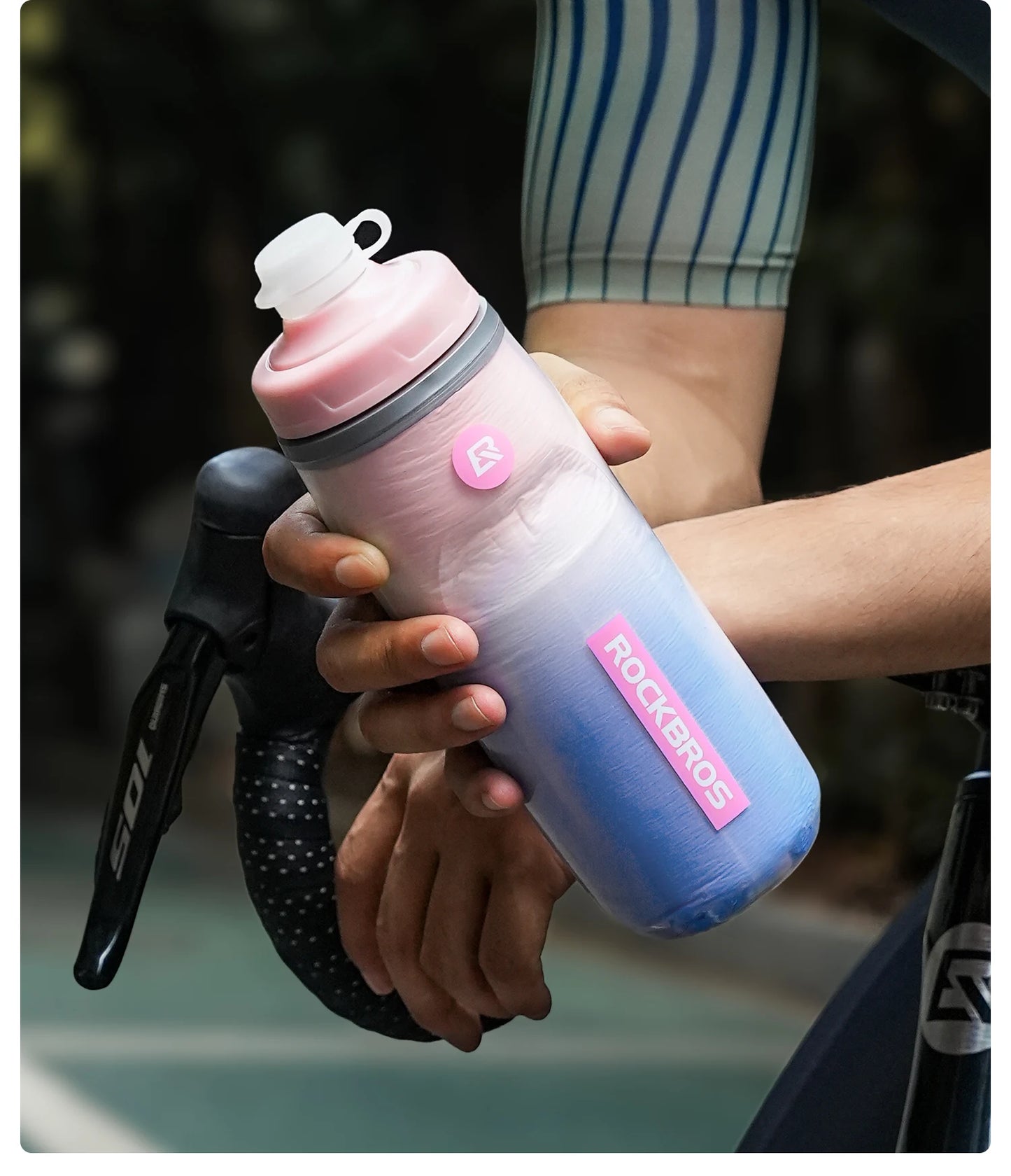 ROCKBROS Local Shipping 620ml Bike Water Bottle Cold Water Insulated Thermal Silicone Cycling Bottle Fitness Outdoor Portable Bicycle Water Kettle